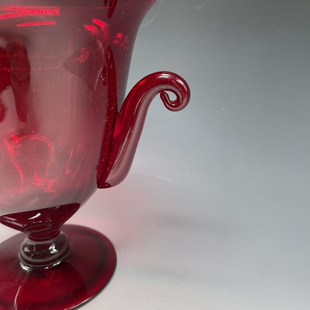 Vintage‎ Glass Red Ruby Trophy Pedestal Vase Handled MCM - Picture 4 of 16